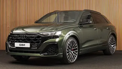 Groen Nieuw 2025 Audi Q8 Ambiente SUV | € 115.800 (Eerlijke prijs)