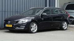 Noir Occasion 2013 Volvo V60 Summum Break | € 9.445 (Prix juste)