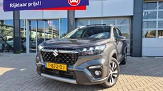 Grijs Gebruikt 2023 Suzuki SX4 S-Cross Style SUV | € 24.950 (Eerlijke prijs)