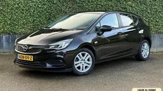 Zwart Gebruikt 2022 Opel Astra Design & Tech Hatchback | € 12.290 (Goede deal)