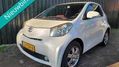 Wit Gebruikt 2011 Toyota iQ Hatchback | € 5.290 (Eerlijke prijs)