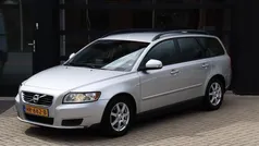 Grijs Gebruikt 2010 Volvo V50 Momentum Stationwagen | € 3.445 (Eerlijke prijs)