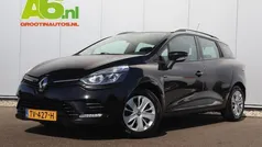 Zwart Gebruikt 2018 Renault Clio IV Zen Hatchback | € 9.900 (Eerlijke prijs)