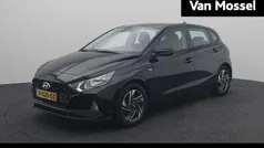 Zwart Gebruikt 2023 Hyundai i20 Comfort Hatchback | € 20.940 (Eerlijke prijs)