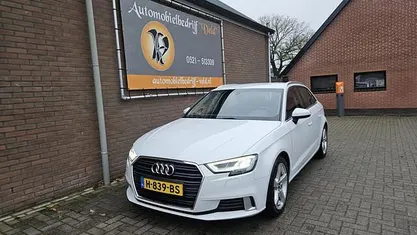 Gebruikt 2020 Audi A3 Sportback Sport Hatchback | € 14.750 (Eerlijke prijs)