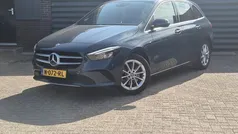 Blauw Gebruikt 2020 Mercedes B250 Premium MPV | € 25.850 (Eerlijke prijs)
