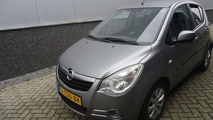 Grijs Occasion 2014 Opel Agila Hatchback | € 4.995 (Eerlijke prijs)