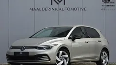 Gebruikt 2023 VW Golf VIII Move Hatchback | € 29.990 (Eerlijke prijs)