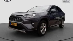 Grijs metallic Gebruikt 2020 Toyota RAV4 Business Edition SUV | € 29.450 (Eerlijke prijs)