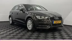 Bruin Gebruikt 2013 Audi A3 Sportback Ambiente Hatchback | € 11.950 (Eerlijke prijs)