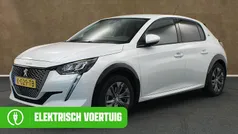Gebruikt 2021 Peugeot e-208 Allure Hatchback | € 15.945 (Eerlijke prijs)