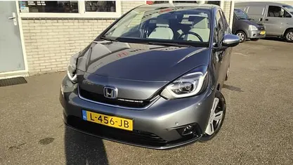 Grijs Occasion 2021 Honda Jazz Executive Hatchback | € 22.900 (Eerlijke prijs)