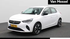 Wit Gebruikt 2022 Opel Corsa-e Elegance Hatchback | € 18.440 (Eerlijke prijs)