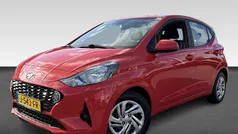 Rood Gebruikt 2020 Hyundai i10 Comfort Hatchback | € 11.930 (Eerlijke prijs)