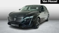 Zwart, metallic lak Gebruikt 2024 Peugeot 308 Allure Hatchback | € 29.940 (Eerlijke prijs)