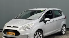 Grijs, metallic lak Gebruikt 2015 Ford B-MAX Titanium MPV | € 7.899 (Eerlijke prijs)
