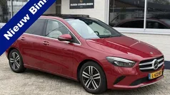 Rood Gebruikt 2021 Mercedes B200 Luxury MPV | € 28.495 (Eerlijke prijs)