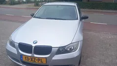 Grijs Gebruikt 2005 BMW 320 Sedan | € 2.150 (Eerlijke prijs)