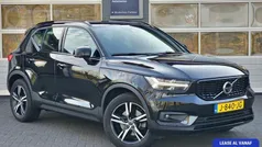 Zwart Gebruikt 2020 Volvo XC40 R-Design SUV | € 33.945 (Eerlijke prijs)