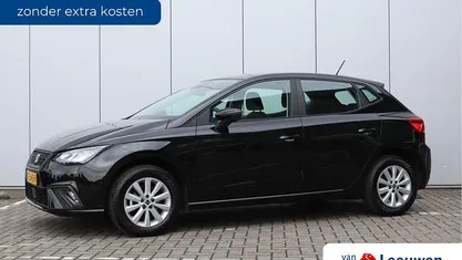 Zwart Gebruikt 2023 Seat Ibiza Business Hatchback | € 16.495 (Goede deal)