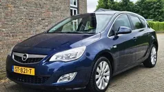 Blauw Gebruikt 2010 Opel Astra Sport Hatchback | € 4.950 (Eerlijke prijs)