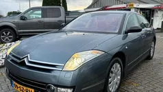 Grijs, metallic lak Gebruikt 2006 Citroën C6 Exclusive Sedan | € 6.950 (Eerlijke prijs)