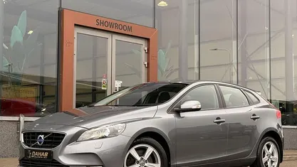 Occasion 2016 Volvo V40 Kinetic Hatchback | € 13.845 (Goede deal)