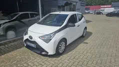 Wit Gebruikt 2020 Toyota Aygo Hatchback | € 9.695 (Eerlijke prijs)