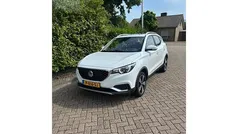 Wit Gebruikt 2021 MG ZS Luxury Sedan | € 14.450 (Super prijs)