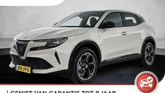 Gebruikt 2025 Alfa Romeo Junior SUV | € 40.595 (Eerlijke prijs)