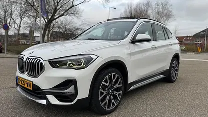 Occasion 2020 BMW X1 Executive SUV | € 19.995 (Eerlijke prijs)