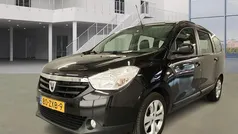 Zwart Gebruikt 2013 Dacia Lodgy Prestige MPV | € 3.750 (Eerlijke prijs)