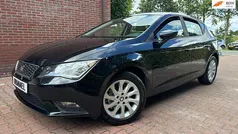 Zwart Gebruikt 2014 Seat Leon Style Hatchback | € 7.999 (Goede deal)