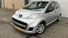 Grijs Gebruikt 2011 Peugeot 107 Hatchback | € 3.245 (Eerlijke prijs)