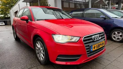 Rood Gebruikt 2013 Audi A3 Sportback Proline Hatchback | € 5.499 (Eerlijke prijs)
