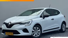 Wit Gebruikt 2020 Renault Clio V Life Hatchback | € 13.295 (Eerlijke prijs)