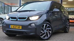 Grijs, metallic lak Gebruikt 2014 BMW i3 Basis Hatchback | € 9.950 (Eerlijke prijs)