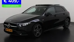 Zwart Gebruikt 2022 Mercedes A250 AMG Hatchback | € 31.690 (Eerlijke prijs)