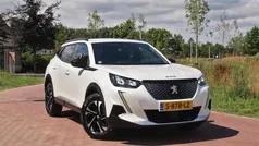 Wit Gebruikt 2023 Peugeot 2008 Allure SUV | € 23.490 (Goede deal)