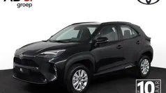 Zwart Gebruikt 2025 Toyota Yaris Cross Active SUV | € 31.950 (Eerlijke prijs)