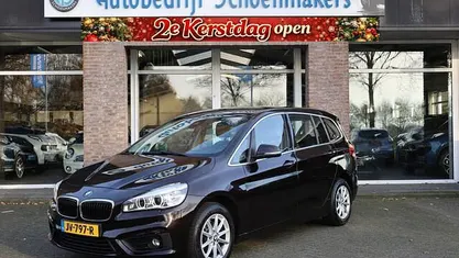 Bruin Gebruikt 2016 BMW 216 Executive Stationwagen | € 10.945 (Eerlijke prijs)