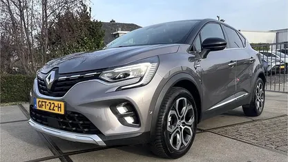 Occasion Renault Captur Initiale Paris 2023 Grijs SUV