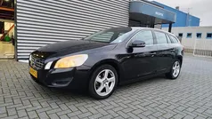 Gebruikt 2011 Volvo V60 Momentum Stationwagen | € 5.250 (Goede deal)