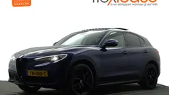 Blauw metallic Gebruikt 2018 Alfa Romeo Stelvio SUV | € 29.900 (Eerlijke prijs)