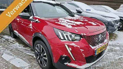 Occasion Peugeot e-2008 GTi 100 kW (136 PK) 2021 Rood (metallic) SUV