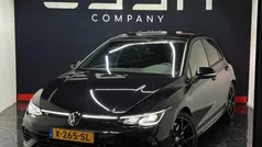 Zwart Gebruikt 2022 VW Golf VIII R Hatchback | € 44.950 (Eerlijke prijs)