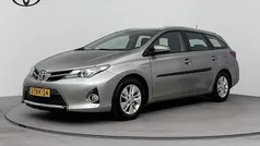Gebruikt 2014 Toyota Auris Touring Sports Stationwagen | € 12.895 (Eerlijke prijs)