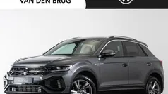 Grijs Gebruikt 2024 VW T-Roc R-line SUV | € 36.195 (Eerlijke prijs)