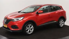 Rood Gebruikt 2019 Renault Kadjar Zen SUV | € 16.900 (Eerlijke prijs)