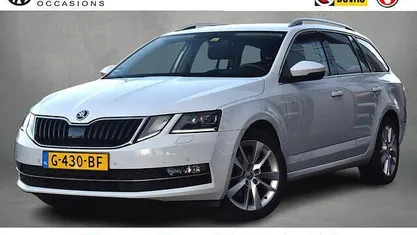 Wit (metallic) Occasion 2019 Skoda Octavia Business Line Stationwagen | € 12.950 (Eerlijke prijs)